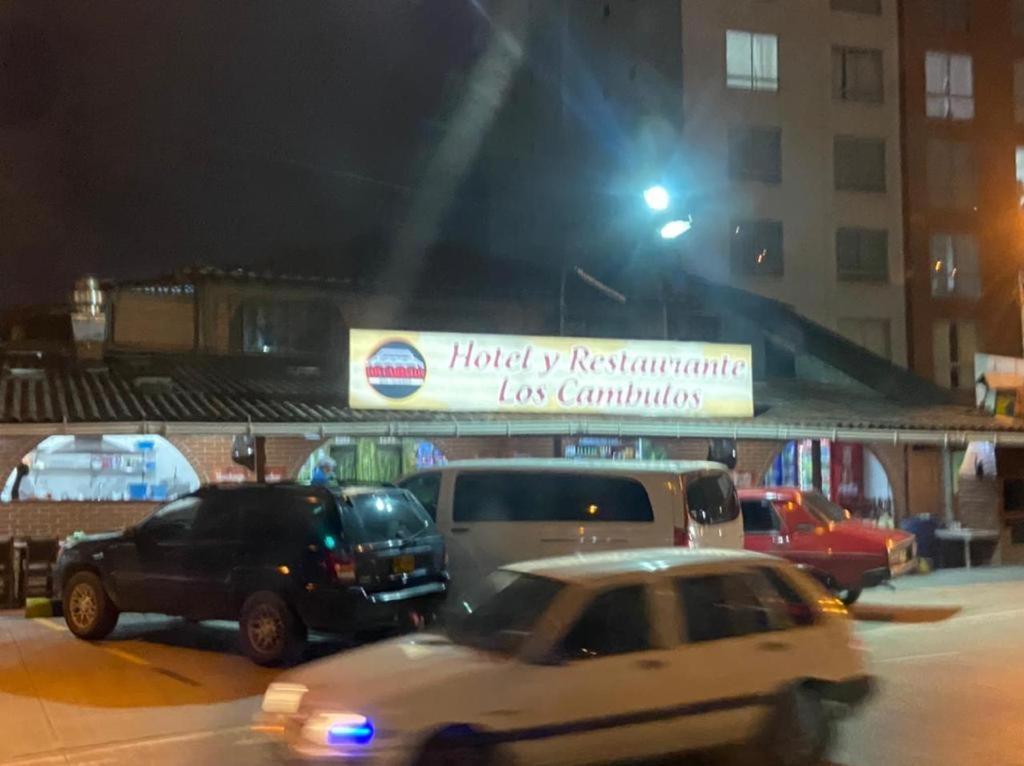 Hotel cambulos Manizales Exterior foto